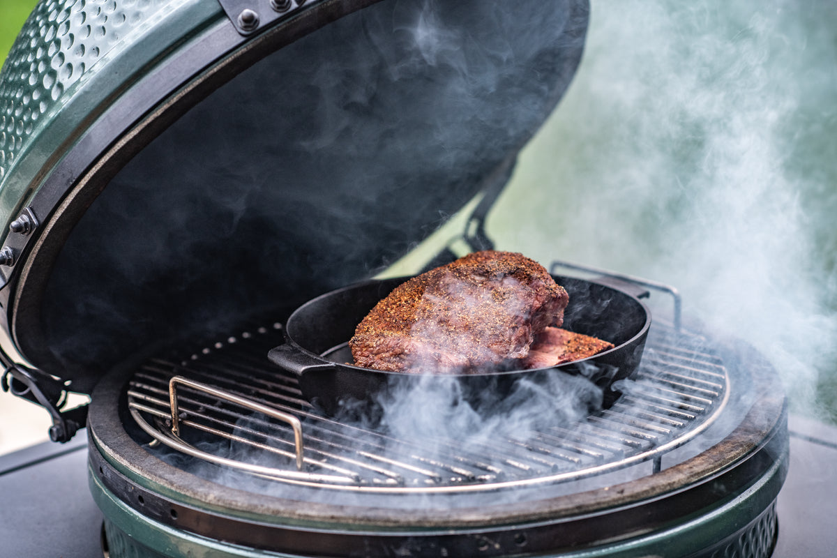 Smoking Short Ribs on an Egg